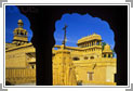Mandi Palace, The Maharaja and Maharani on Tour